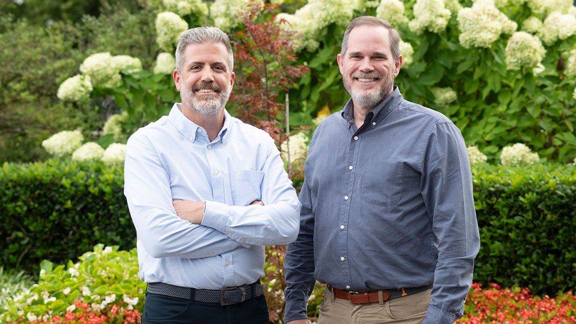 Dr. Mefford and Dr. Turner at Bellano Dental Bartlett – Appling